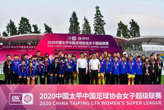 每体：因德容受伤巴萨将获得FIFA赔偿，具体金额取决于其缺阵时间
